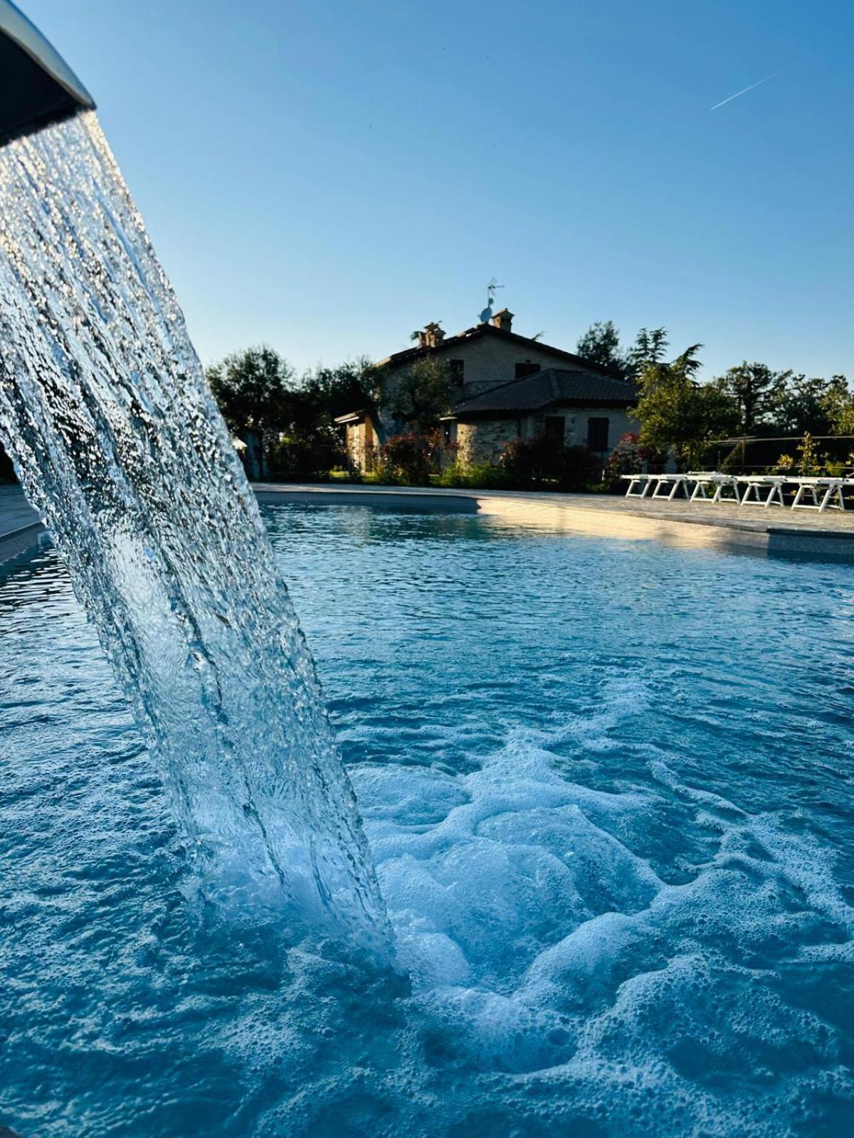 B&B Madonna Carradori Country Offagna Buitenkant foto